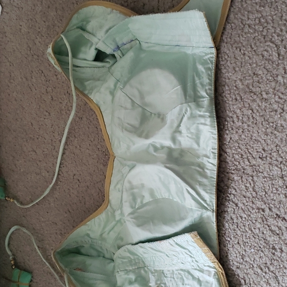 Lengha with matching purse - Picture 6 of 8